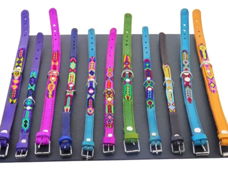 Collar Para Perros Y Gatos Extra Chico 25 CM Collar De Piel Bordado S-T