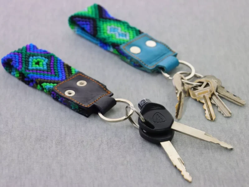 Llaveros De Piel Tejido Artesanal