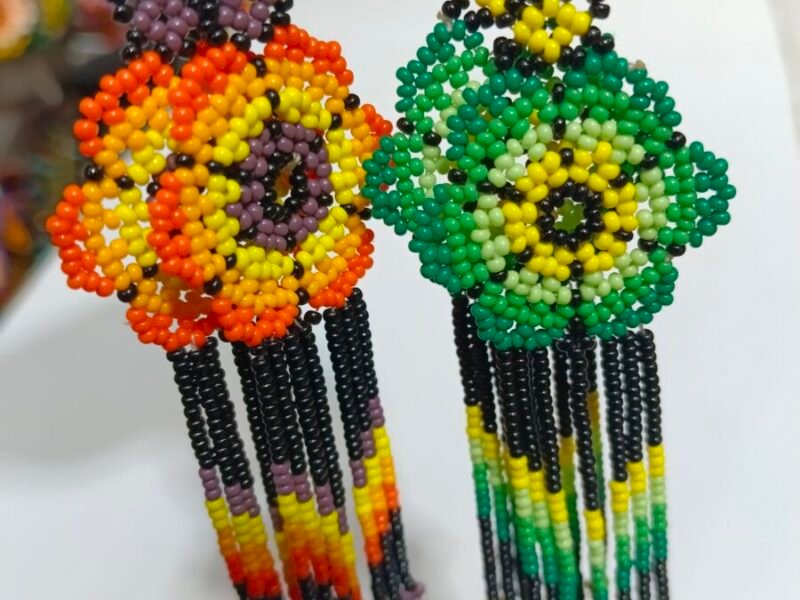Set De 12 Par Aretes De Cuentas Huichol Aretes De Flor Flecos