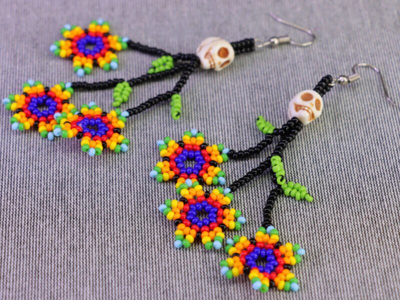 Pack De 6 Pares De Aretes De Florecitas Pendientes De Calavera Artesanal