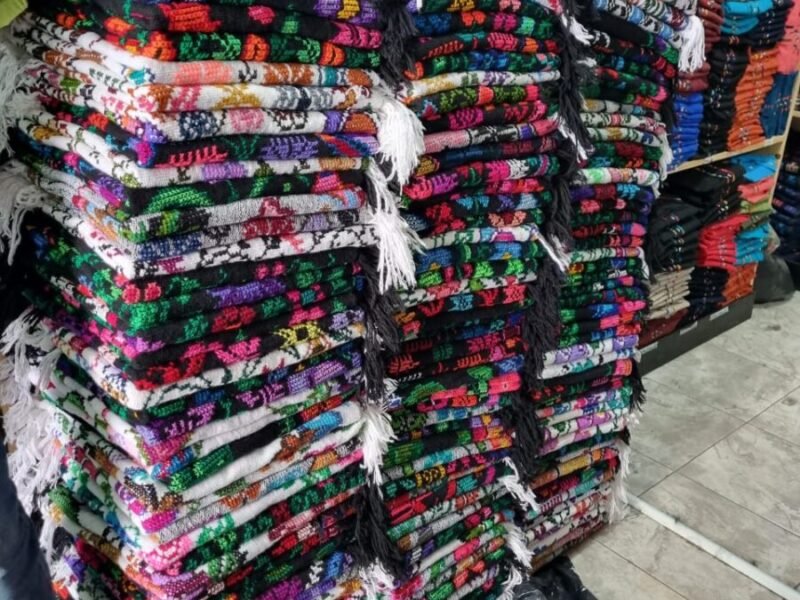 Mañanita Bordados Artesanal De Moda Para Mujer