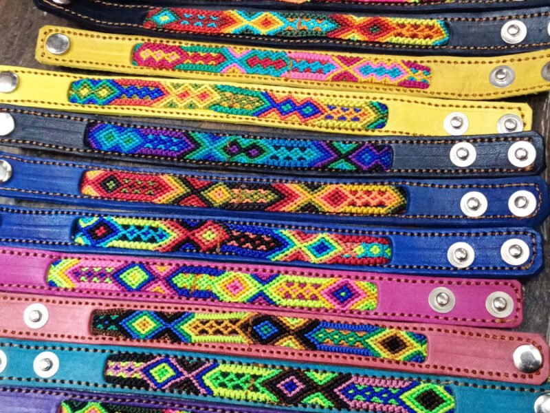 Pulseras De Piel Bordados Artesanal Pulseras Unisex