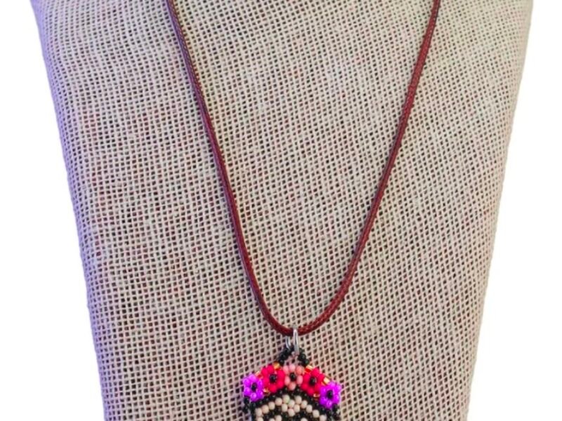 Set De 6 Collares Dije Frida Kahlo De Mostacillas
