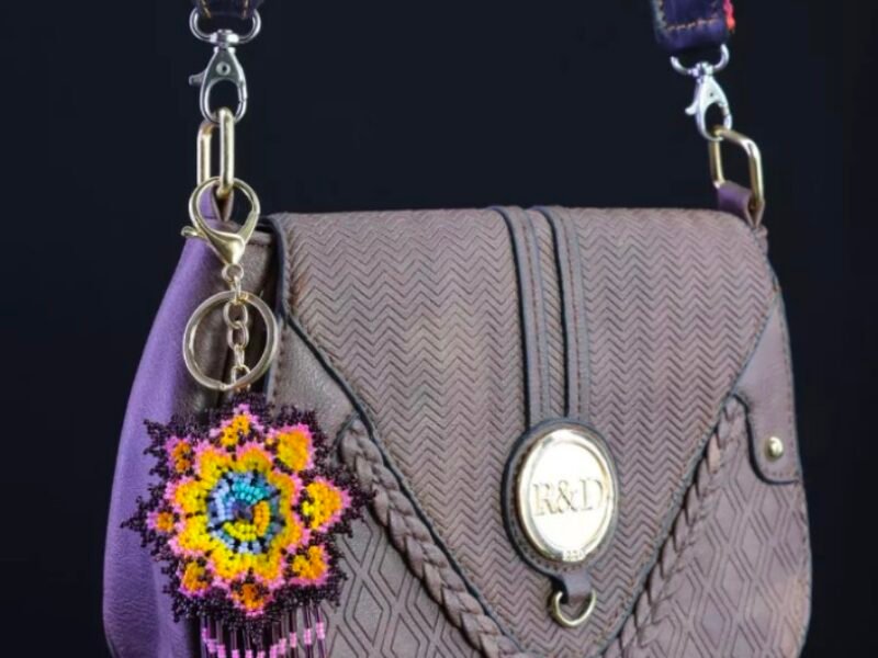 Llaveros De Chaquira Llaveros De Flor Cristal Artesanal
