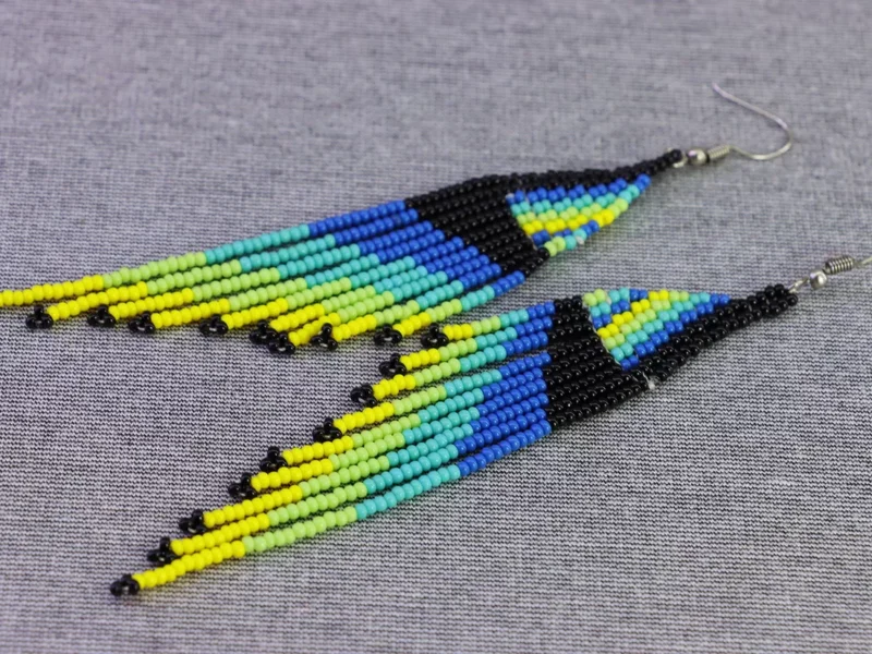 Aretes De Cuentas Huichol Colgante Con Flecos De Moda