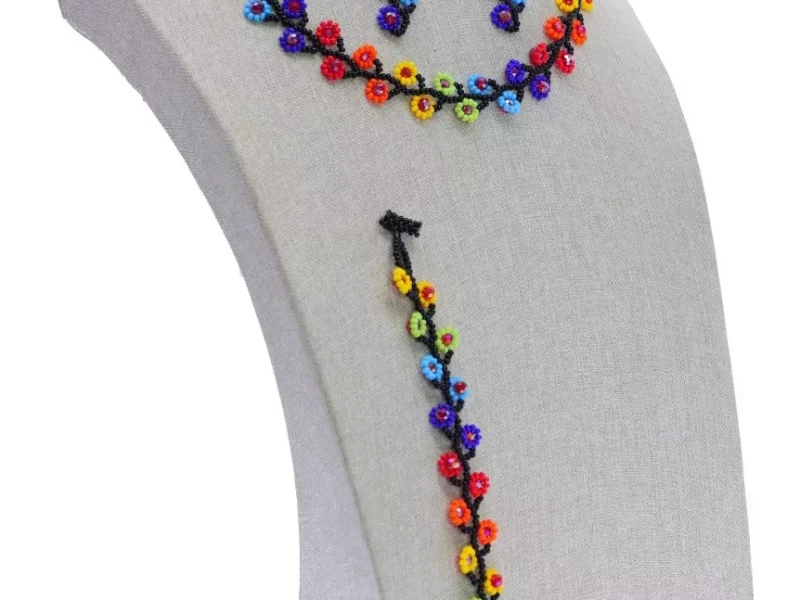 Set Collar Gargantilla De Florecitas Collar De Chaquira Artesanal