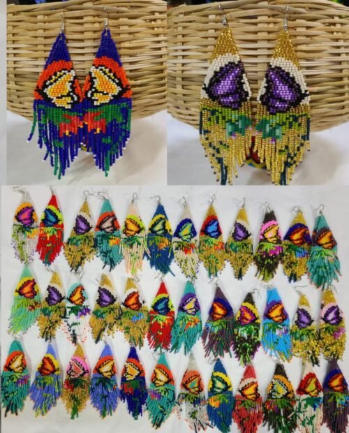 Set de 2 Pares De Aretes De Mariposa Flecos Artesanal