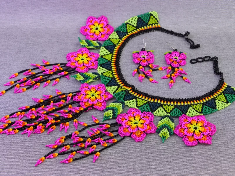 Set Collar 5 Flores De Chaquira Collar Flecos Artesanal