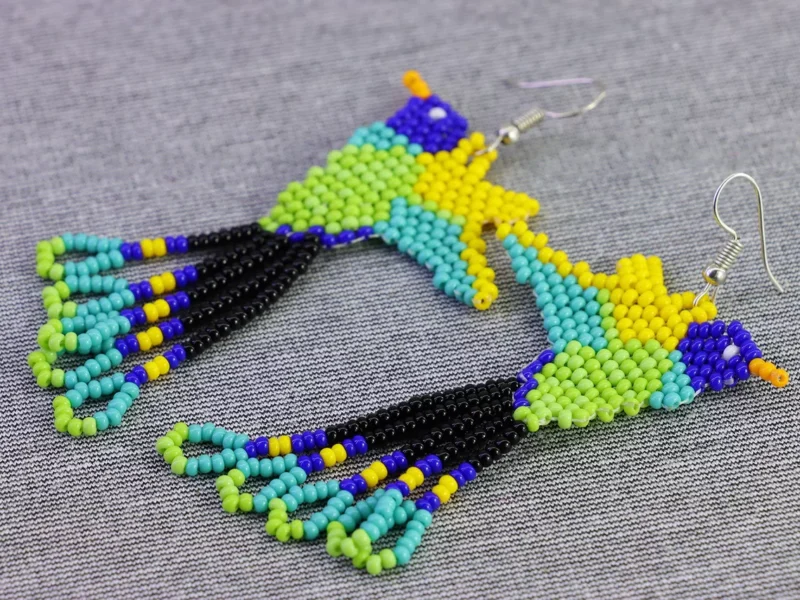 Aretes De Cuentas Huichol Colgante De Colibri Artesanal