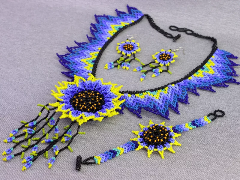 Set Collar Flor Girasol Collar Largo Chaquira Arte Huichol