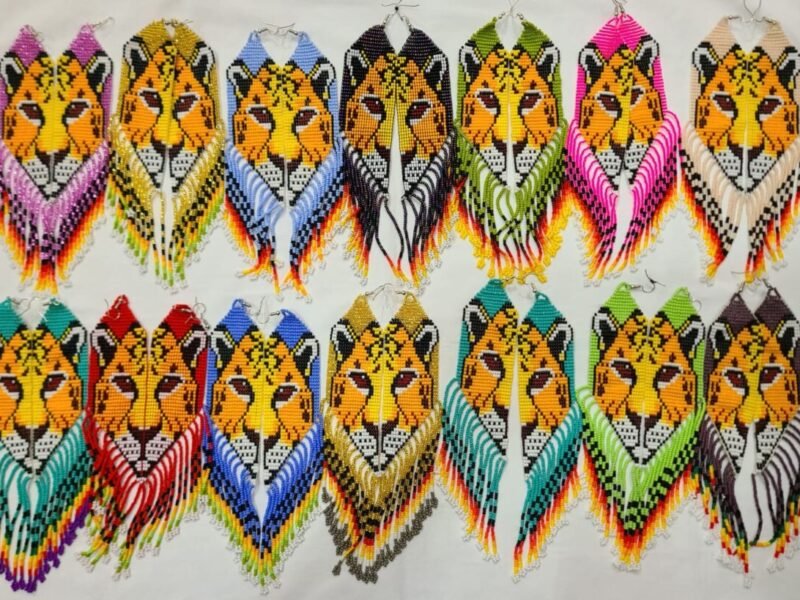 Pack 2 Par De Aretes Colgante Leopardo De Chaquira
