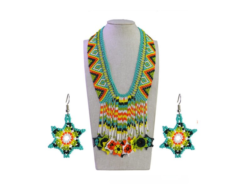 Collar Flecos De Flores Chaquira Collar De Cuentas Huichol