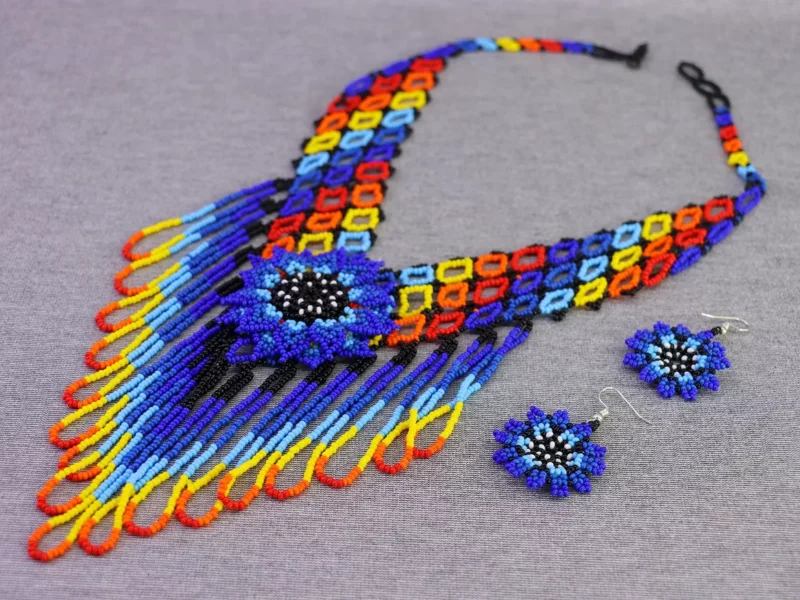 Collar De Flor Girasol Flecos Collar Y Aretes De Cuentas Huichol