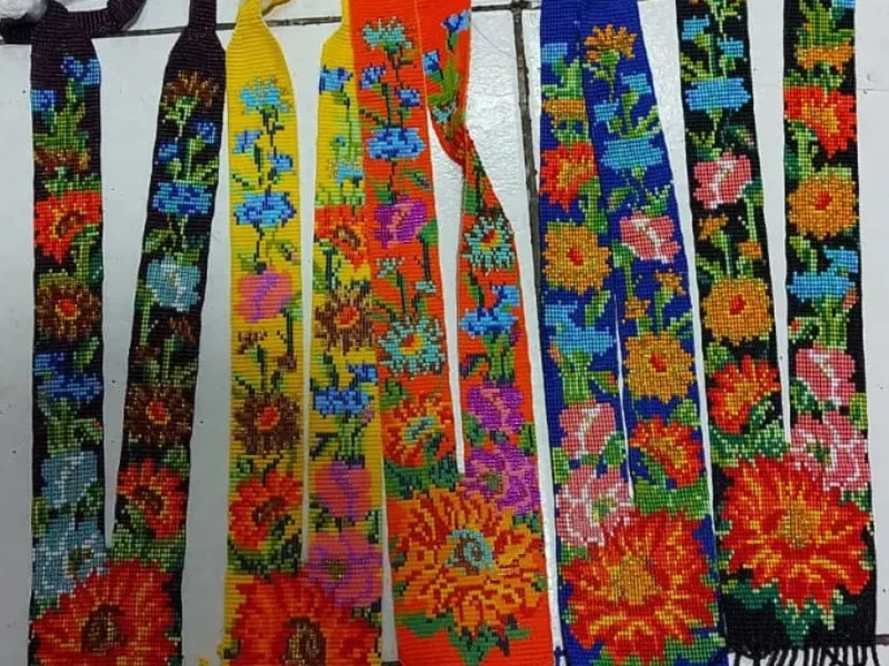 Set Collar Largo De Cuentas Huichol Collar De Chaquira Artesanal
