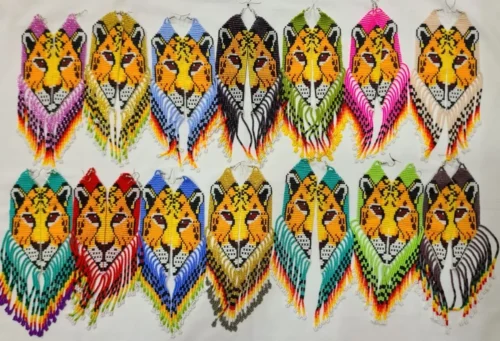 Aretes Largos De Chaquira Tigre Aretes De Cuentas Huichol - Image 2