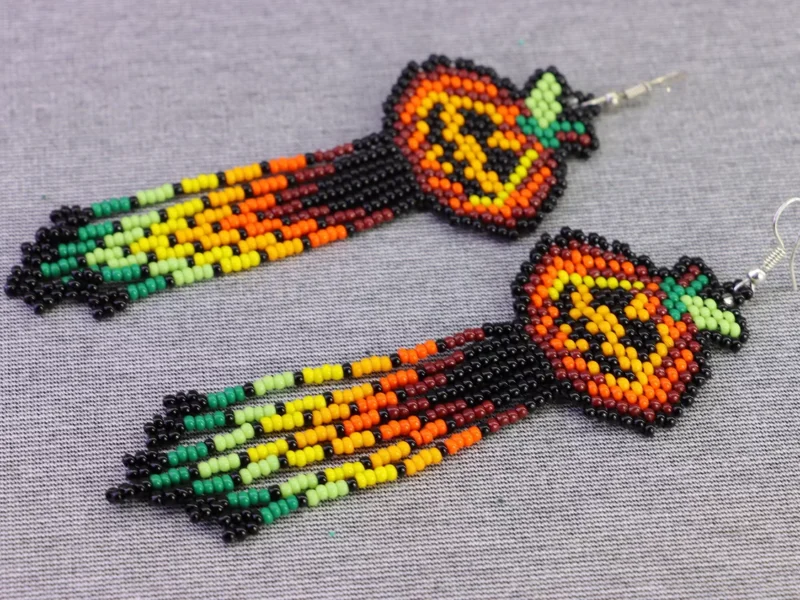 Aretes De Calabaza Halloween De Cuentas Huichol