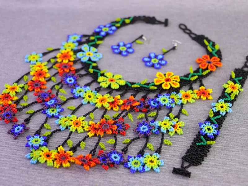 Set Collar Cascada Floral Chaquira Gargantilla De Moda