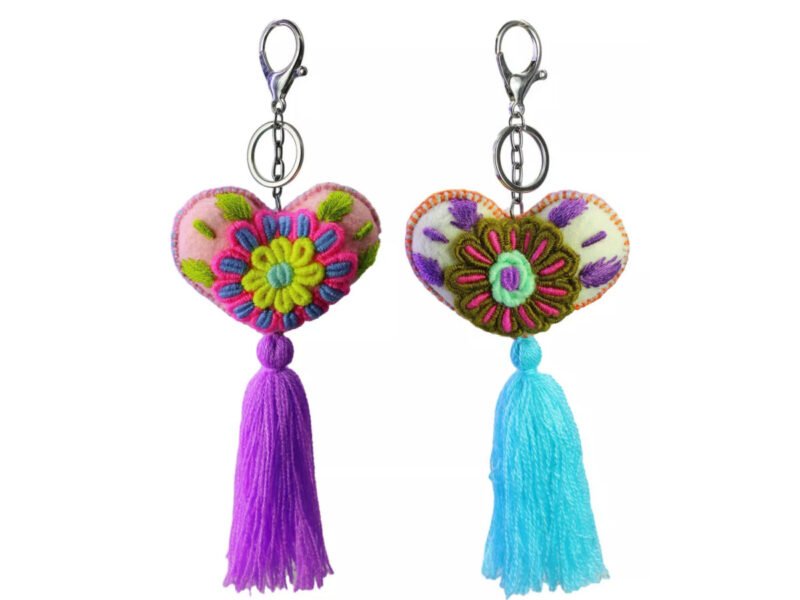 Llaveros De Corazón Bordados Artesanal Llaveros De Moda Regalo