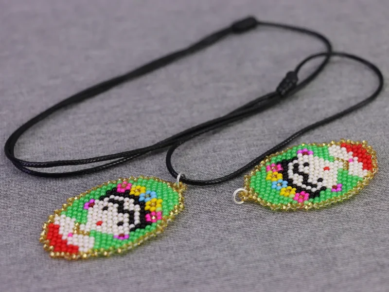 Collar De Cuentas Huichol Dije De Frida Kahlo Hecho A Mano