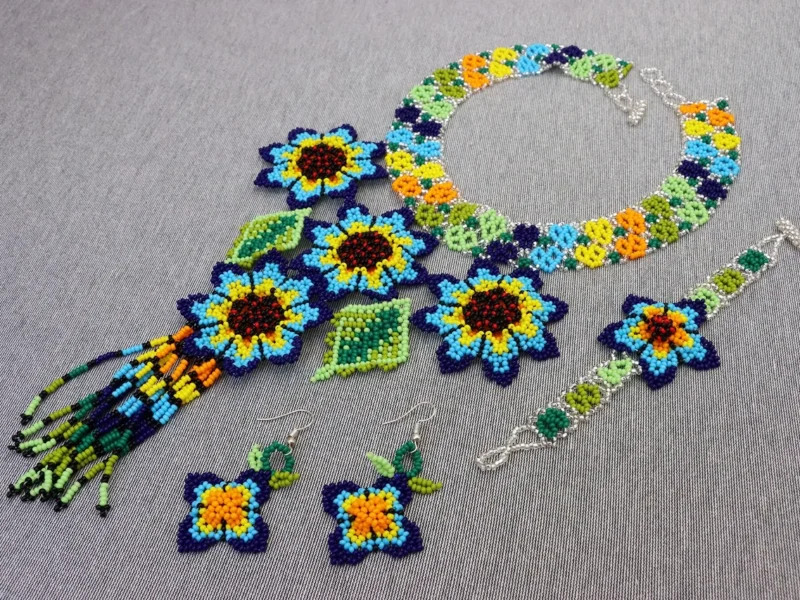 Conjunto De Collar De Cuentas Huichol Floral Para Mujer