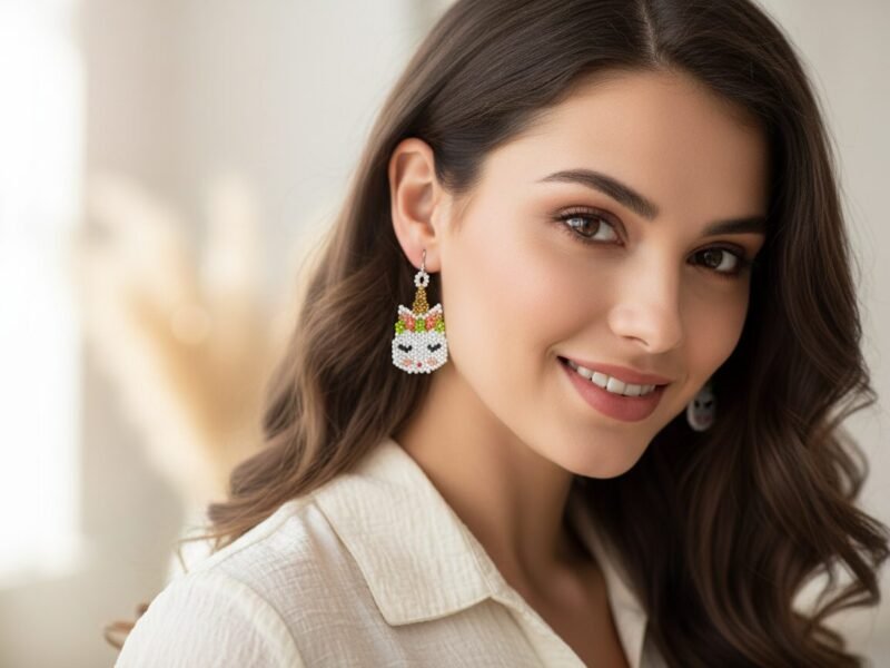 Aretes De Chaquira Colgante De Gatito Artesanal De Moda