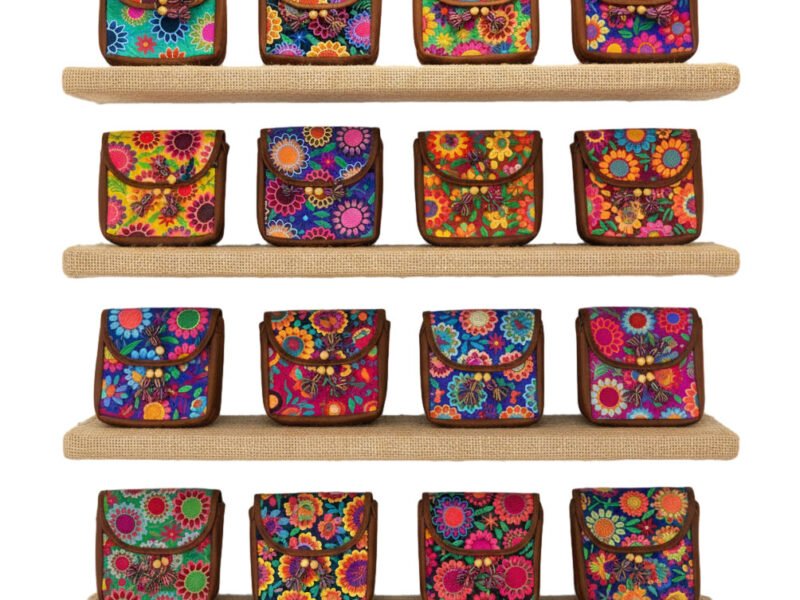 Set 4 Bolsas Para Dama De Gamuza Con Bordado Floral