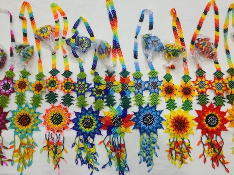 Set Collar Largo De Girasol Con Aretes Y Pulsera