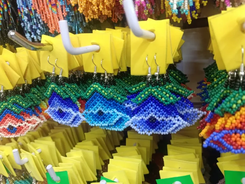 Aretes De Chaquira Estilo Huichol Boho Flor De Campana