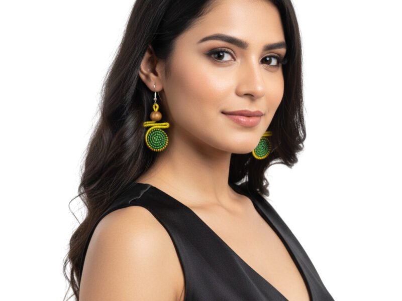 Aretes Tejidos A Mano Espiral Con Cuenta De Madera