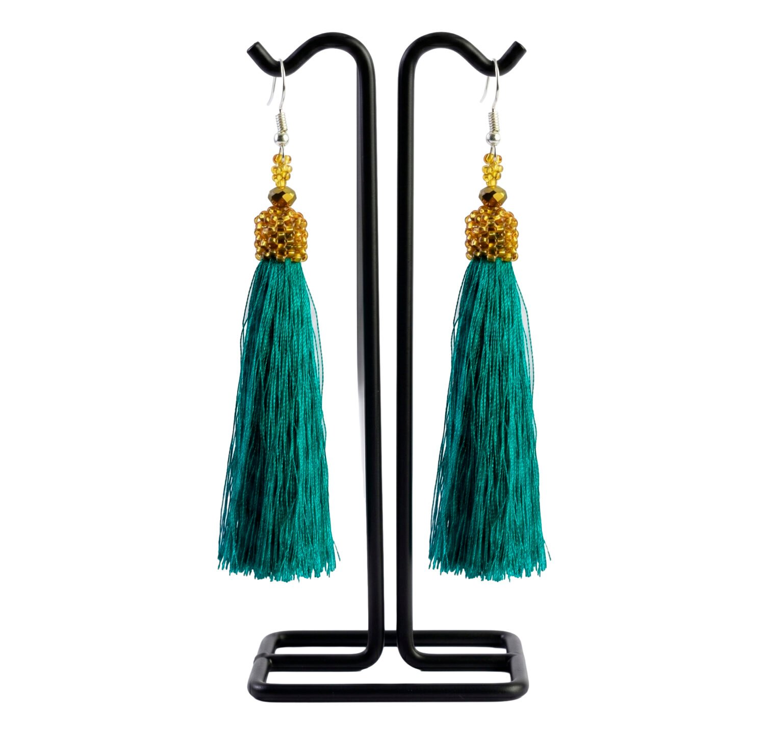 Aretes de Borlas con Cuentas de Chaquira Artesanales