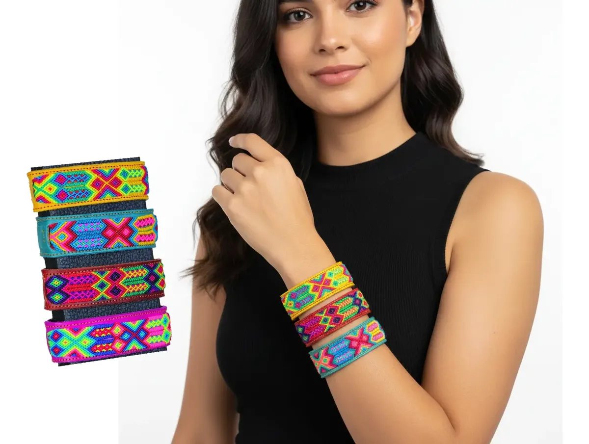 Pulsera Artesanal De Piel Bordada Mexicana - Image 5