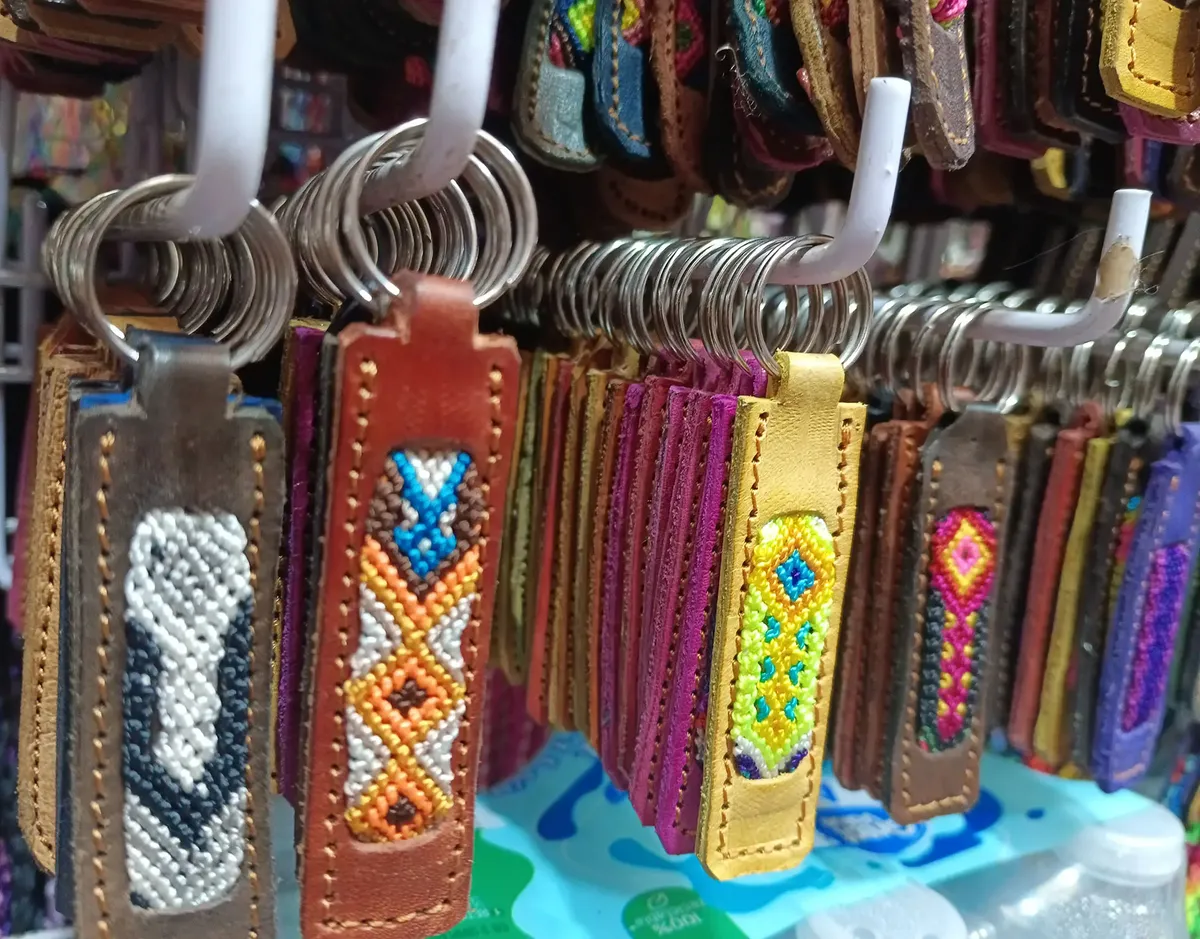 Llaveros Artesanales Mexicano De Piel Tejido Multicolor - Image 8