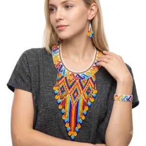 Juego de Collar Flecos Pulsera y Aretes de Chaquira Huichol