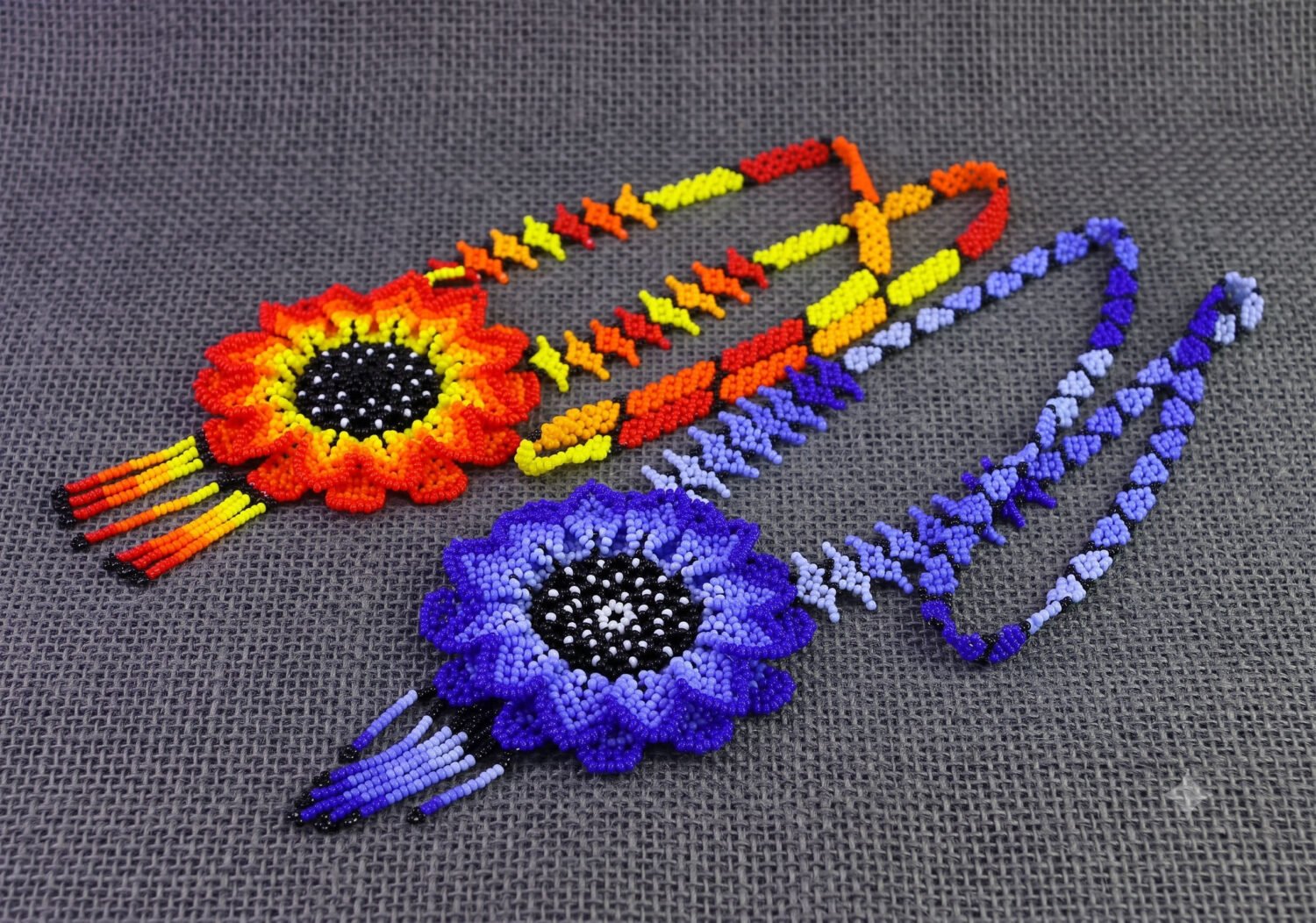 Collar Girasol De Chaquira Estilo Huichol Artesanal - Image 2